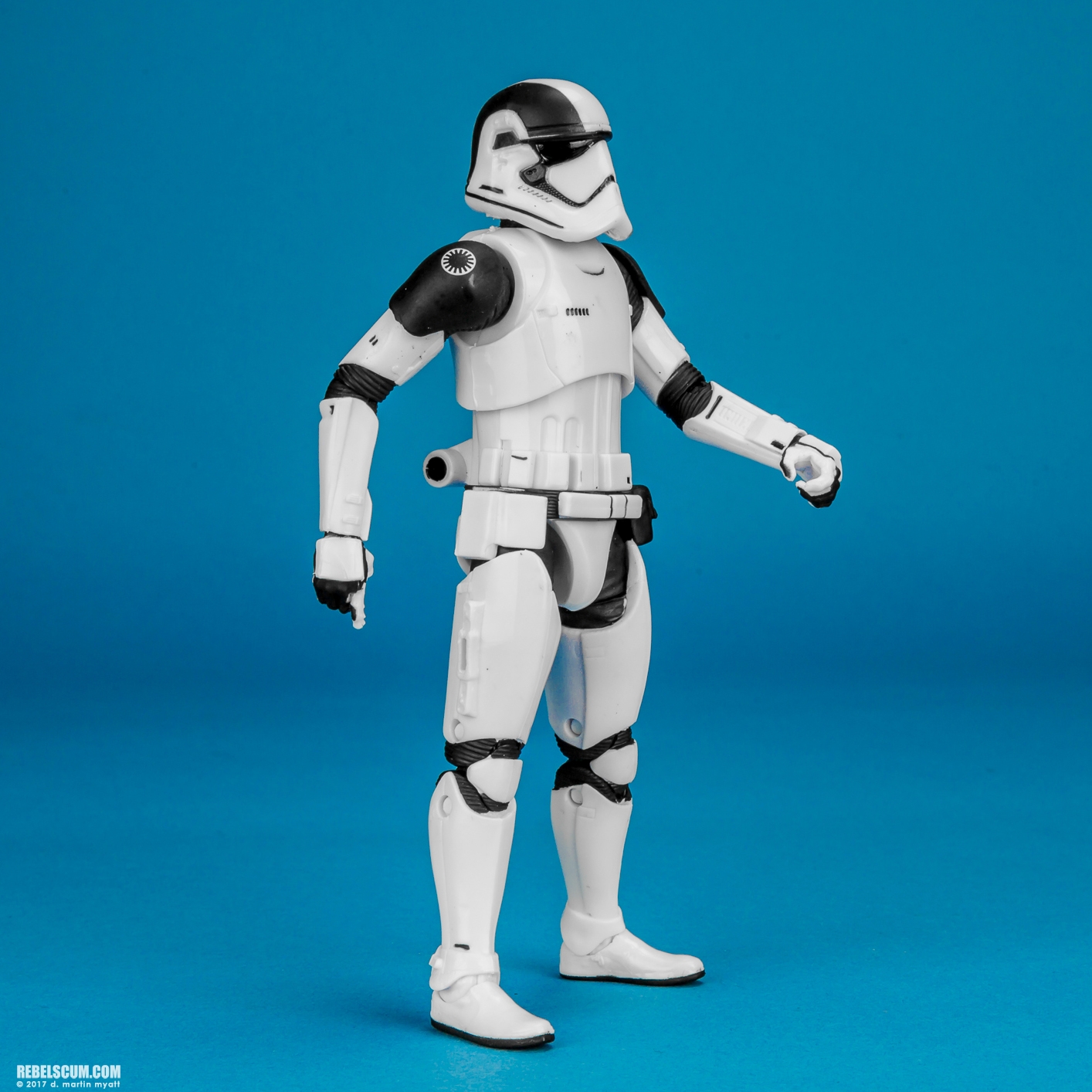 First-Order-Stormtrooper-Executioner-The-Black-Series-002.jpg