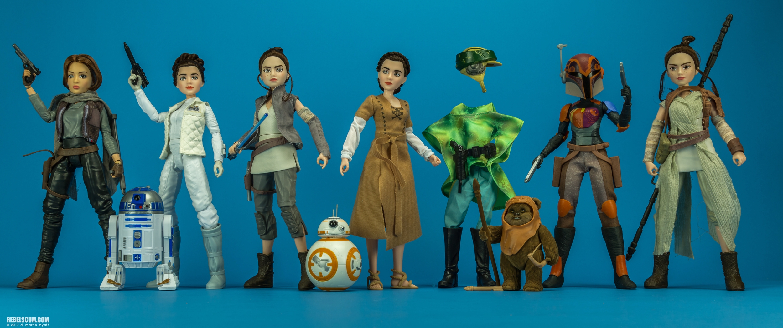 Forces-Of-Destiny-Rey-Of-Jakku-Star-Wars-Hasbro-009.jpg