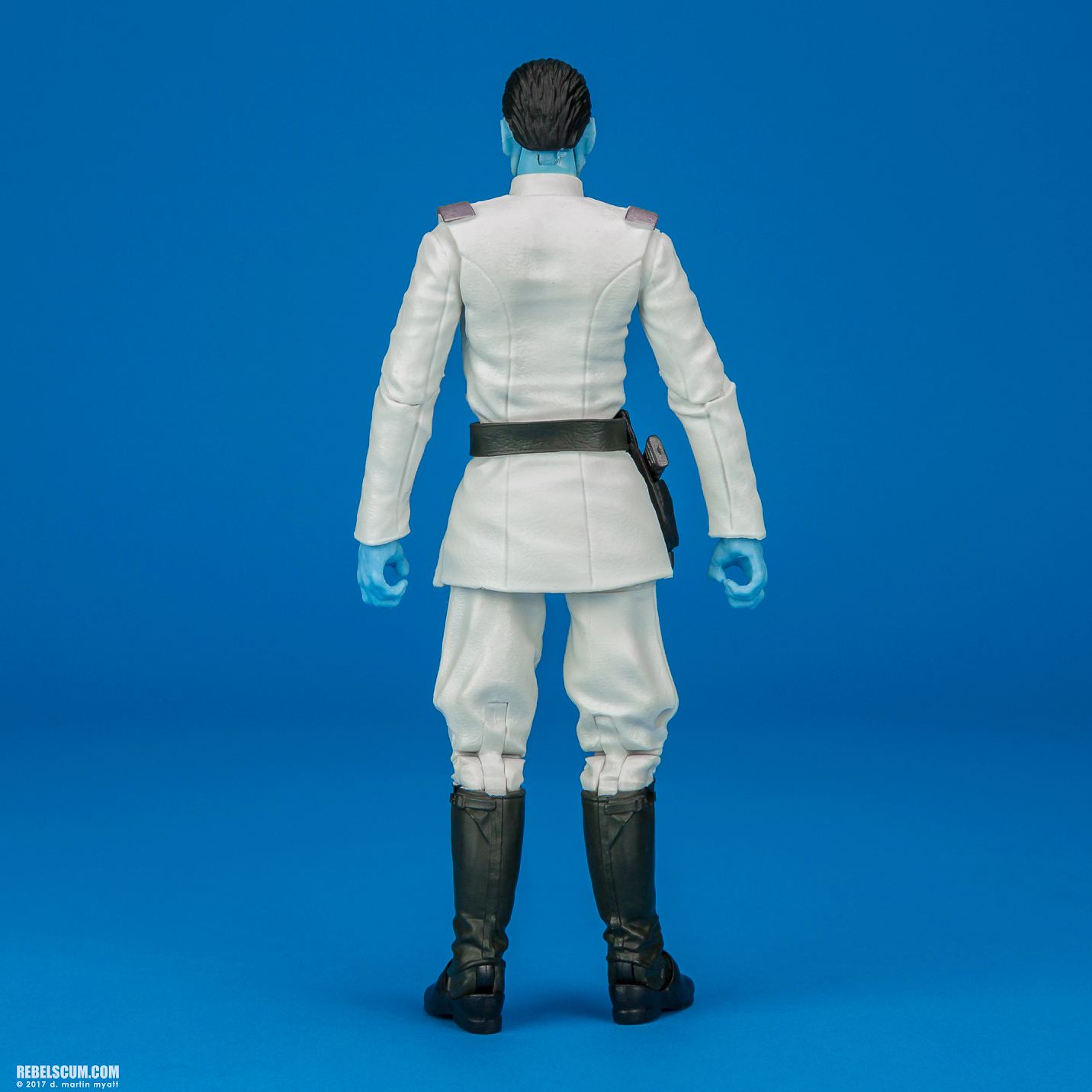 Grand-Admiral-Thrawn-47-The-Black-Series-6-Inch-004.jpg