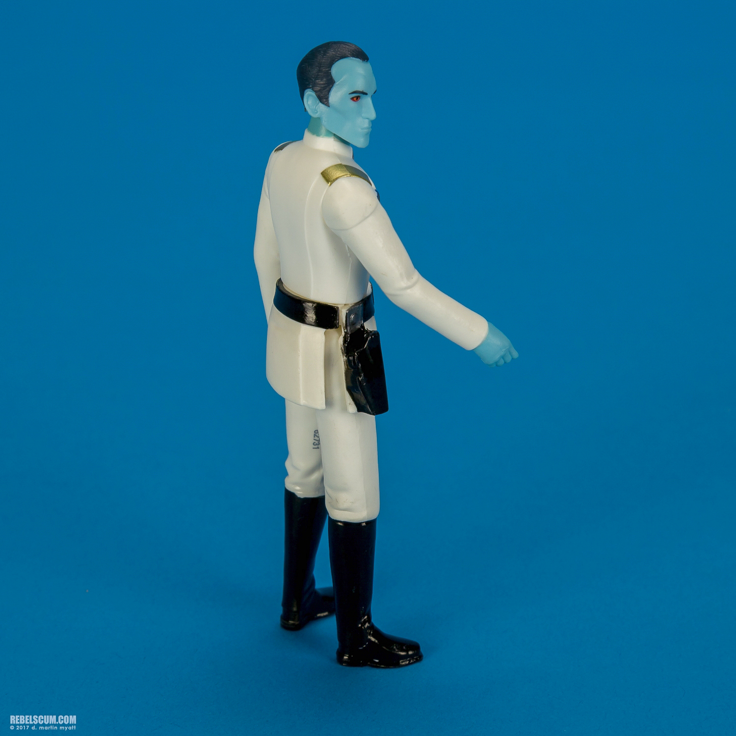 Grand-Admiral-Thrawn-Rogue-One-Rebels-C1371-B7072-006.jpg