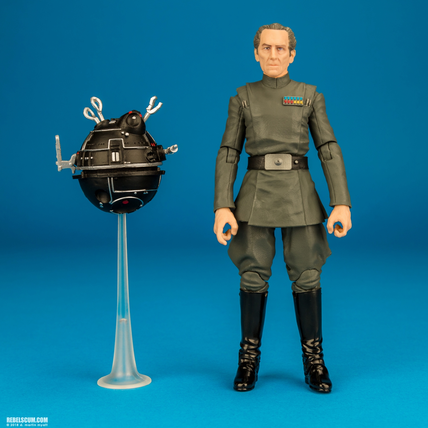 Grand-Moff-Tarkin-63-The-Black-Series-6-inch-hasbro-001.jpg