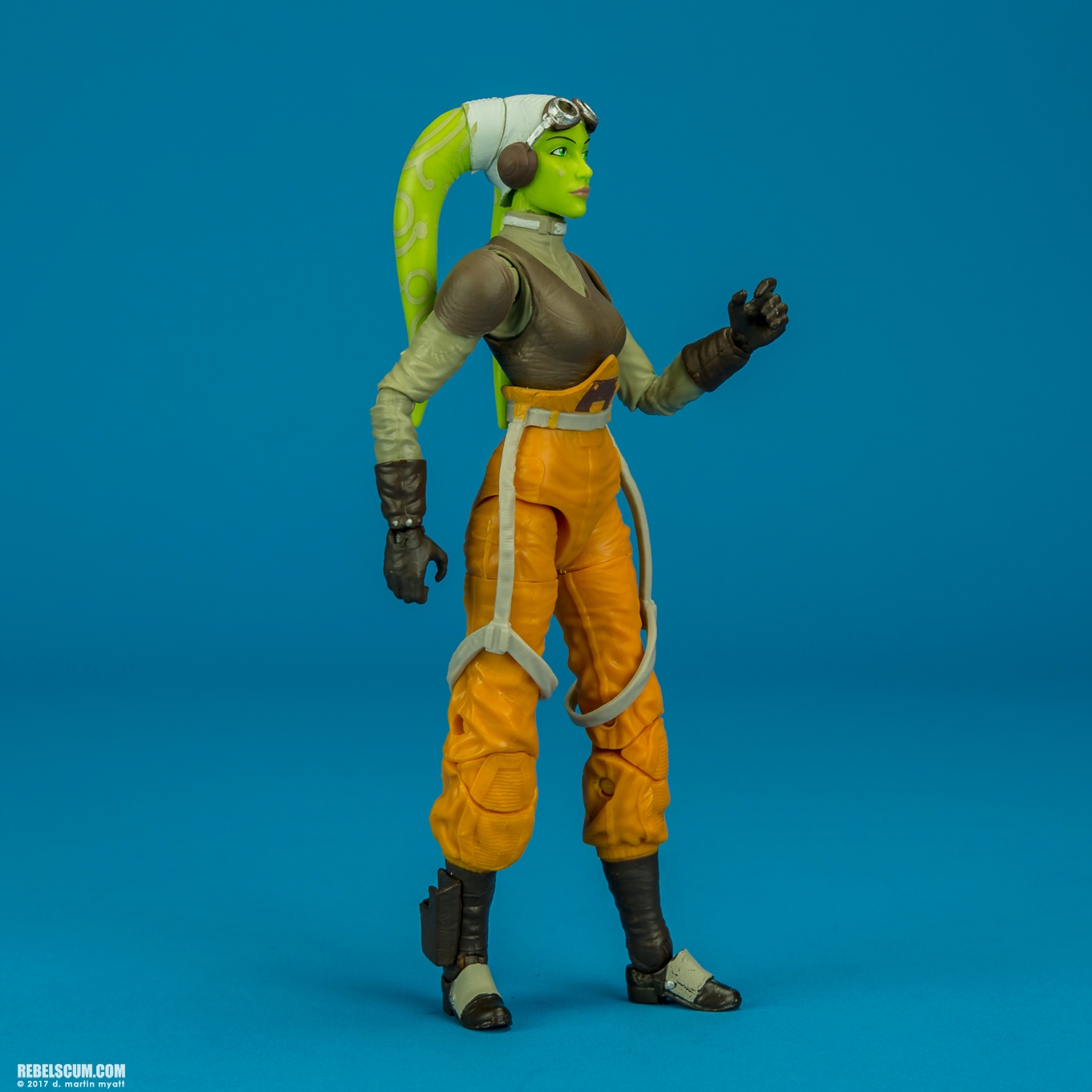 Hera-Syndulla-42-The-Black-Series-6-inch-Hasbro-002.jpg