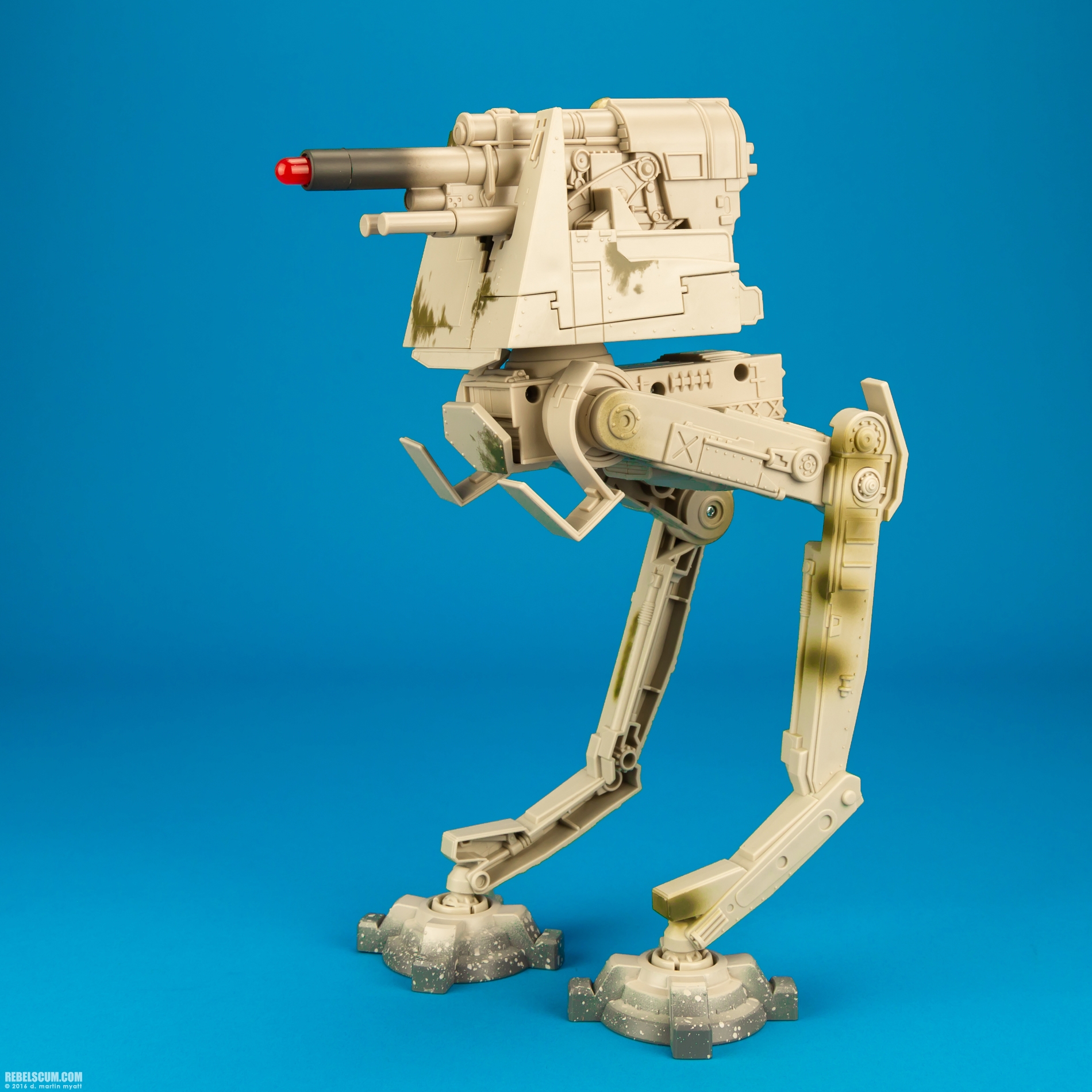 Imperial-AT-DT-Walker-Solo-Star-Wars-Universe-Hasbro-002.jpg