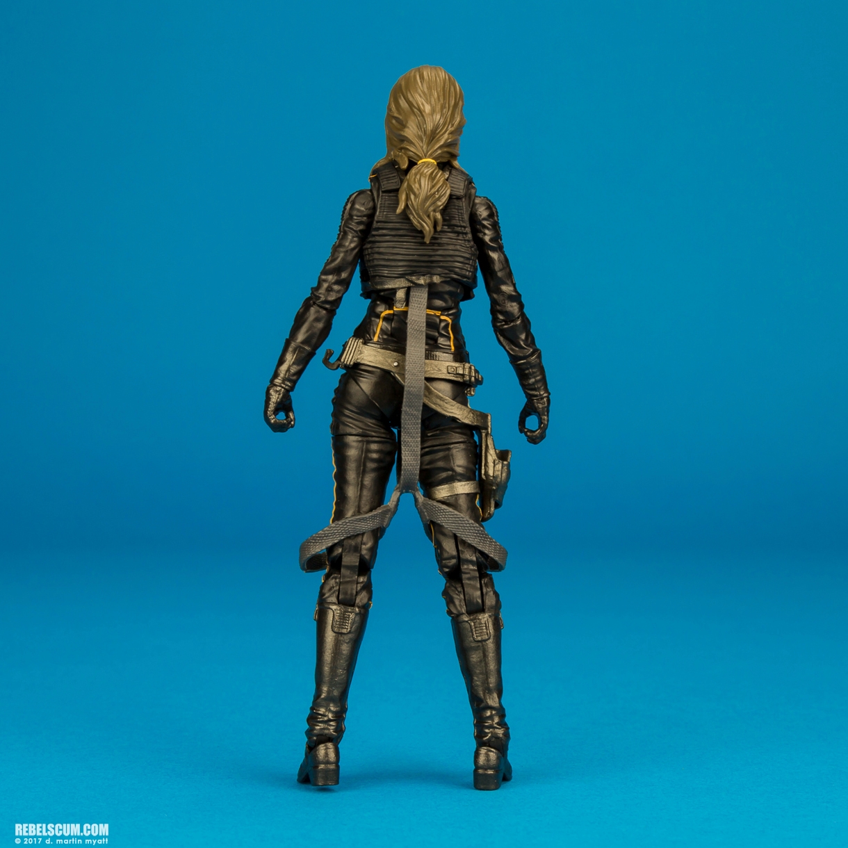 Jaina-Solo-Legends-56-The-Black-Series-004.jpg