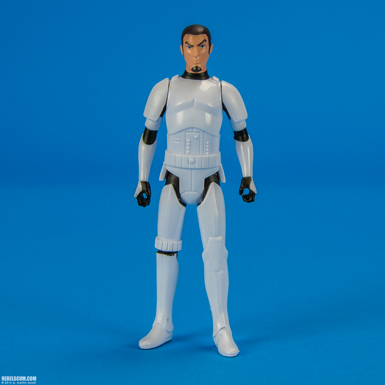 Kanan-Jarrus-Stormtrooper-Disguise-Rogue-One-Rebels-001.jpg