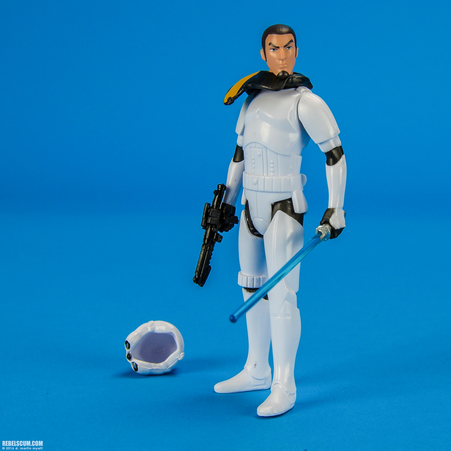 Kanan-Jarrus-Stormtrooper-Disguise-Rogue-One-Rebels-010.jpg