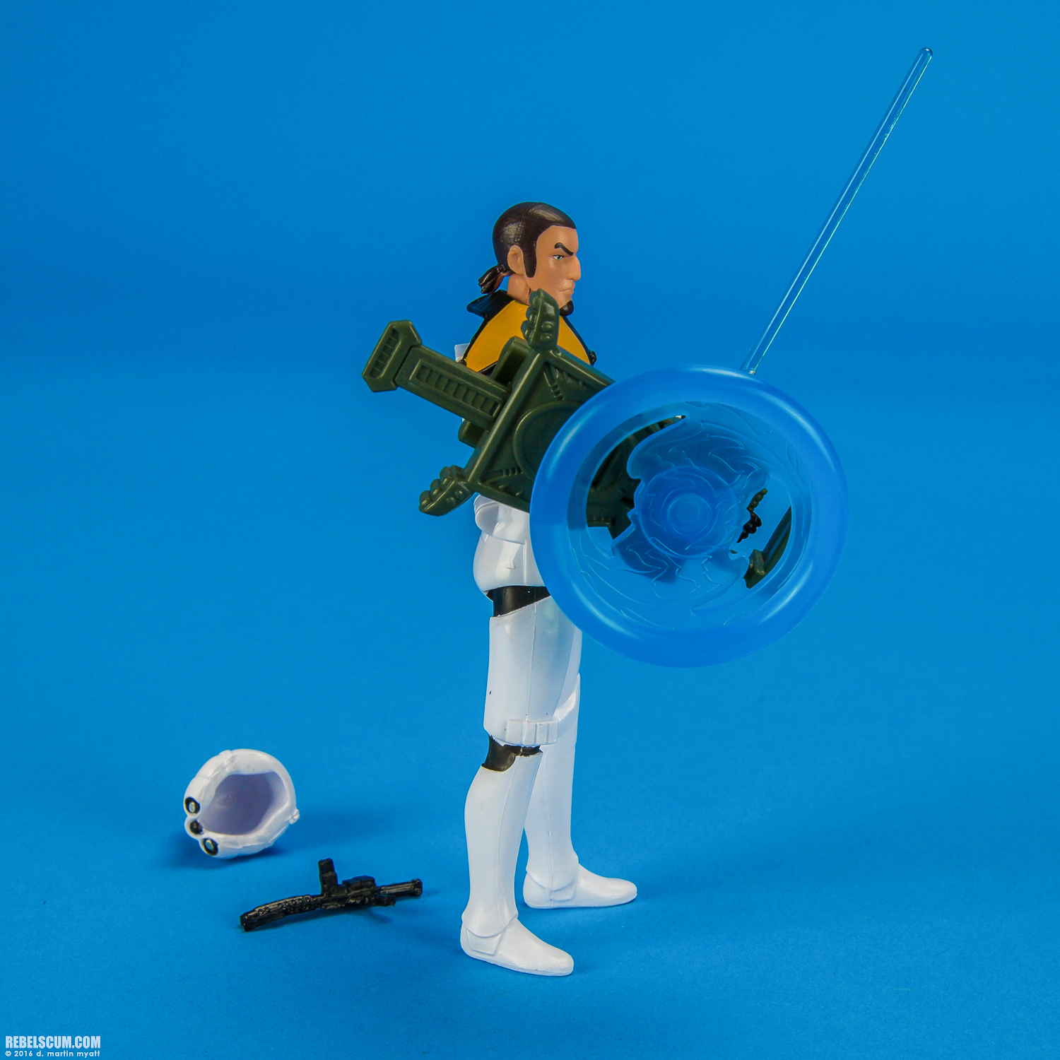 Kanan-Jarrus-Stormtrooper-Disguise-Rogue-One-Rebels-012.jpg