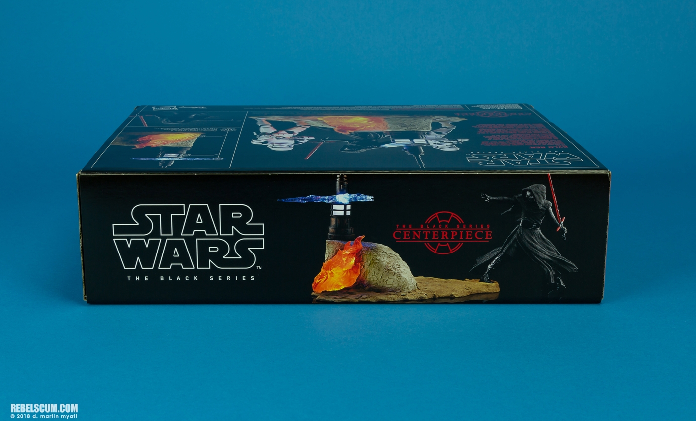 Kylo-Ren-03-Star-Wars-The-Black-Series-Centerpiece-Hasbro-020.jpg