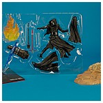 Kylo-Ren-03-Star-Wars-The-Black-Series-Centerpiece-Hasbro-024.jpg