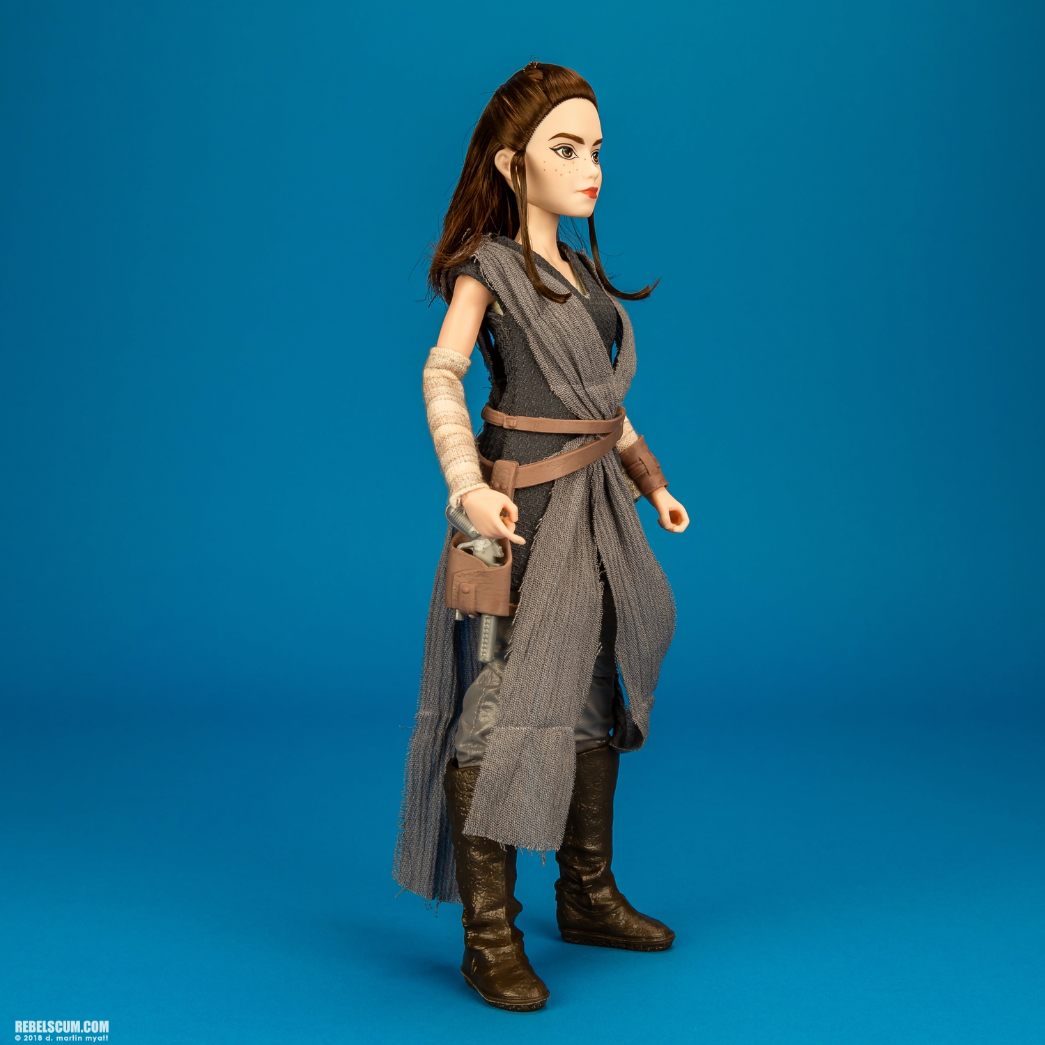 Kylo-Ren-Rey-Forces-Of-Destiny-Hasbro-The-Last-Jedi-002.jpg