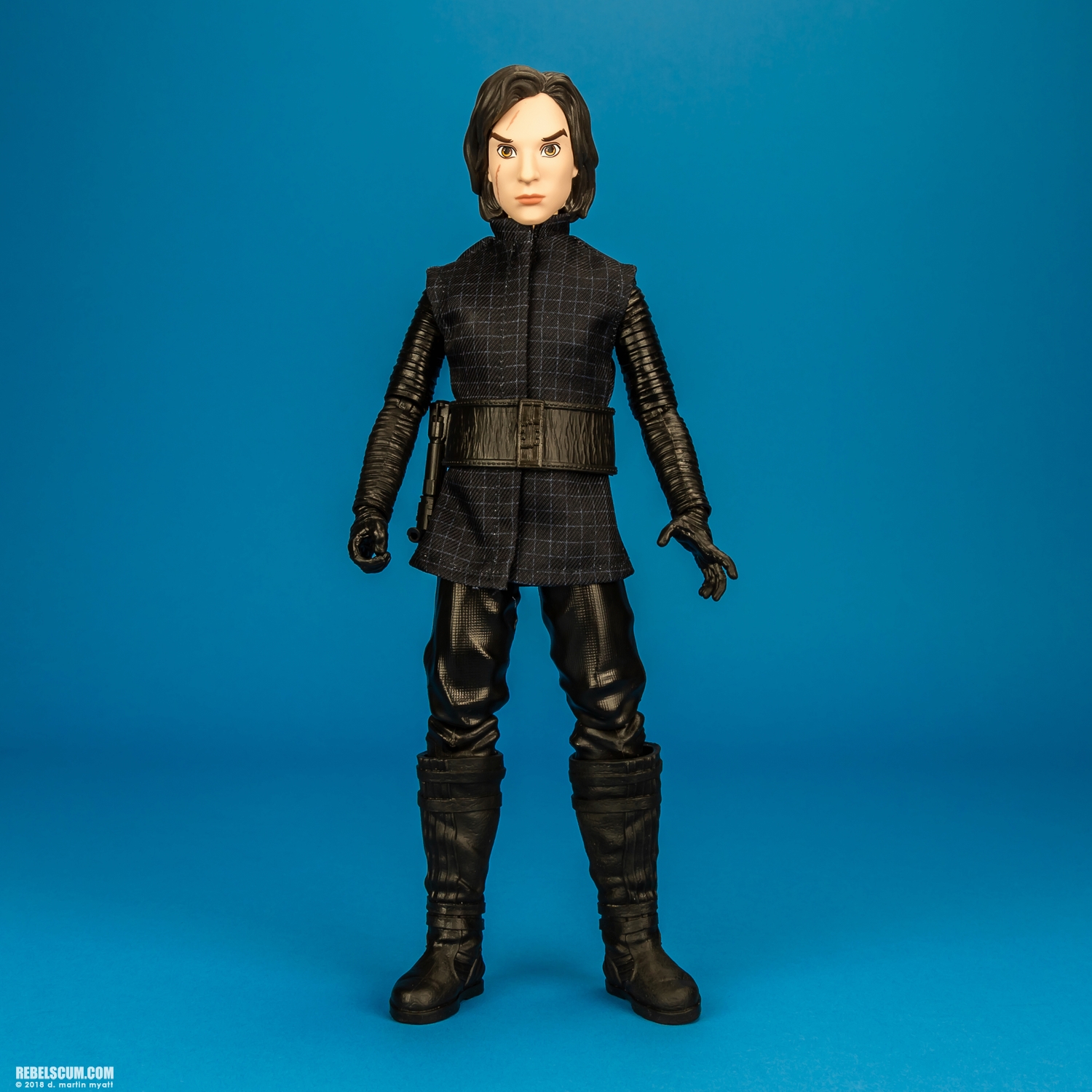 Kylo-Ren-Rey-Forces-Of-Destiny-Hasbro-The-Last-Jedi-005.jpg