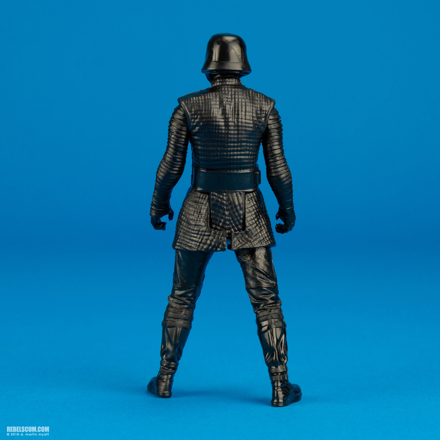 Kylo-Ren-The-Last-Jedi-Star-Wars-Universe-Force-Link-004.jpg