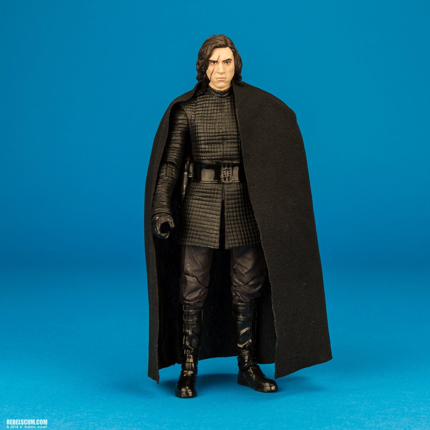 Kylo-Ren-Throne-Room-Star-Wars-The-Black-Series-6-Inch-005.jpg