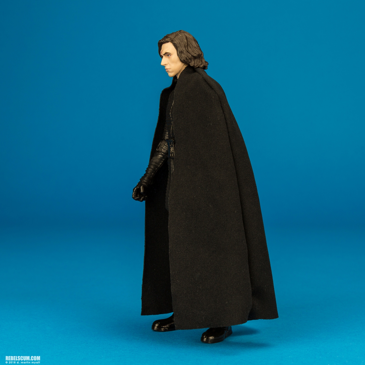 Kylo-Ren-Throne-Room-Star-Wars-The-Black-Series-6-Inch-007.jpg