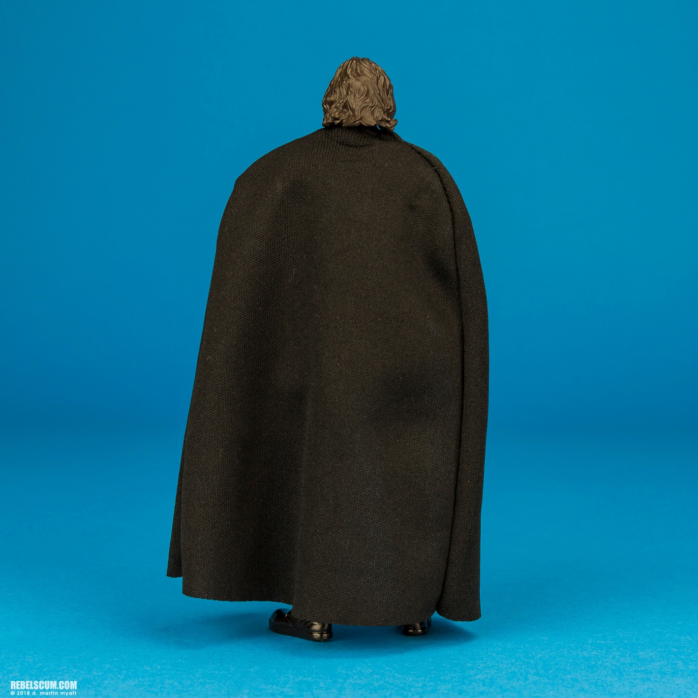 Kylo-Ren-Throne-Room-Star-Wars-The-Black-Series-6-Inch-008.jpg