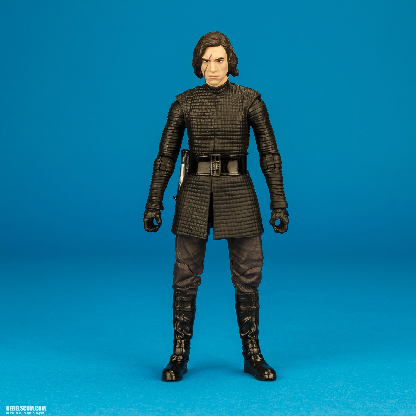 Kylo-Ren-Throne-Room-Star-Wars-The-Black-Series-6-Inch-009.jpg