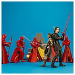 Kylo-Ren-Throne-Room-Star-Wars-The-Black-Series-6-Inch-022.jpg