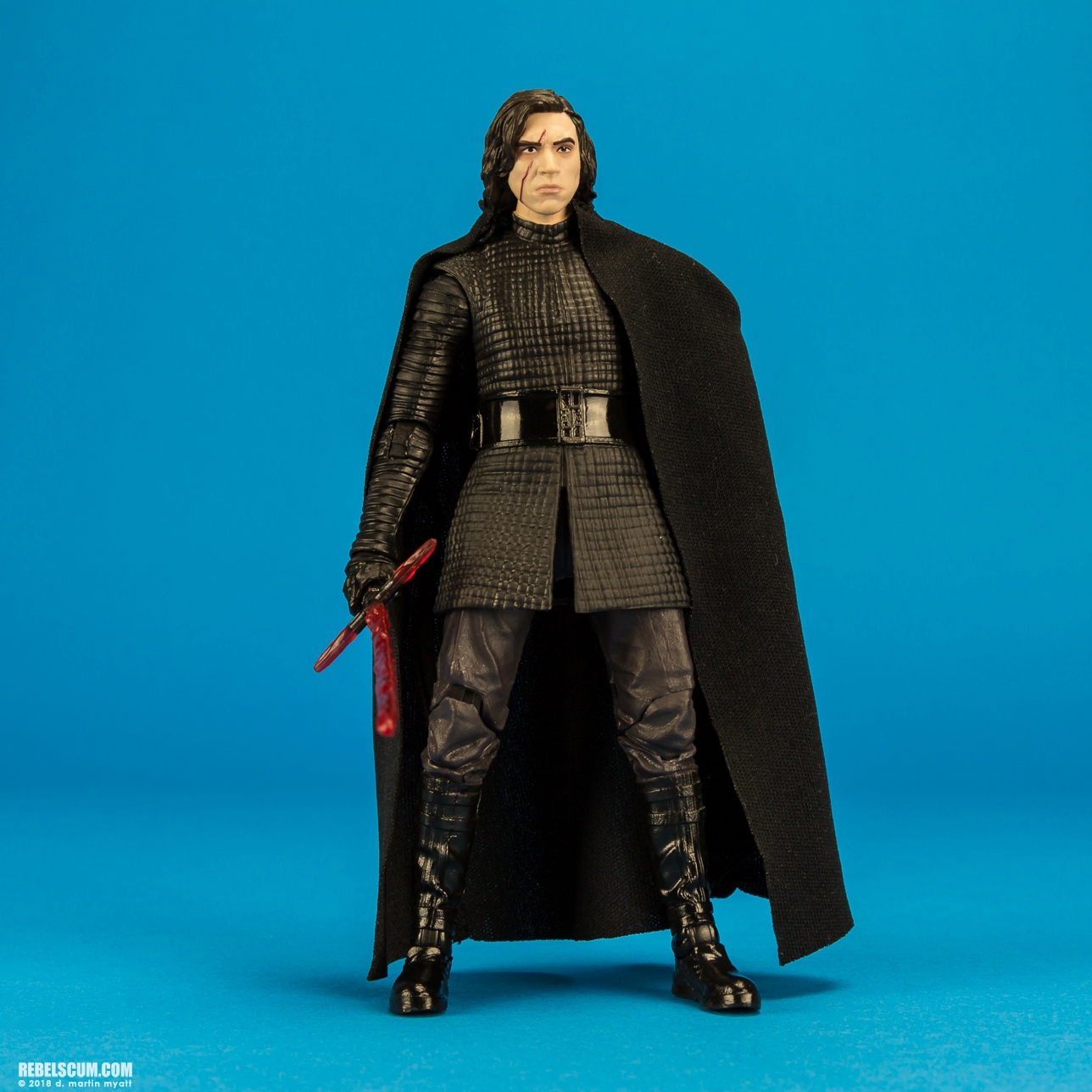 Kylo-Ren-Throne-Room-Star-Wars-The-Black-Series-6-Inch-026.jpg