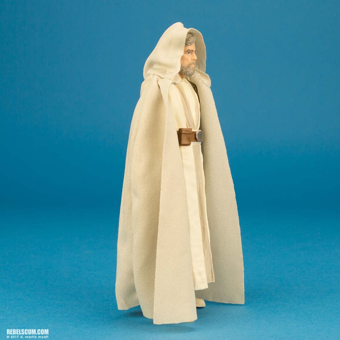 Luke-Skywalker-Jedi-Master-46-Light-Cape-Variation-002.jpg
