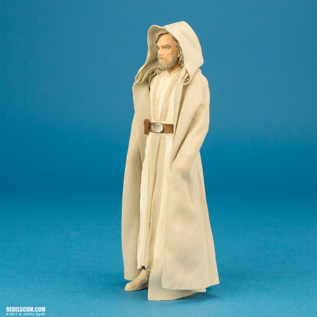 Luke-Skywalker-Jedi-Master-46-Light-Cape-Variation-003.jpg