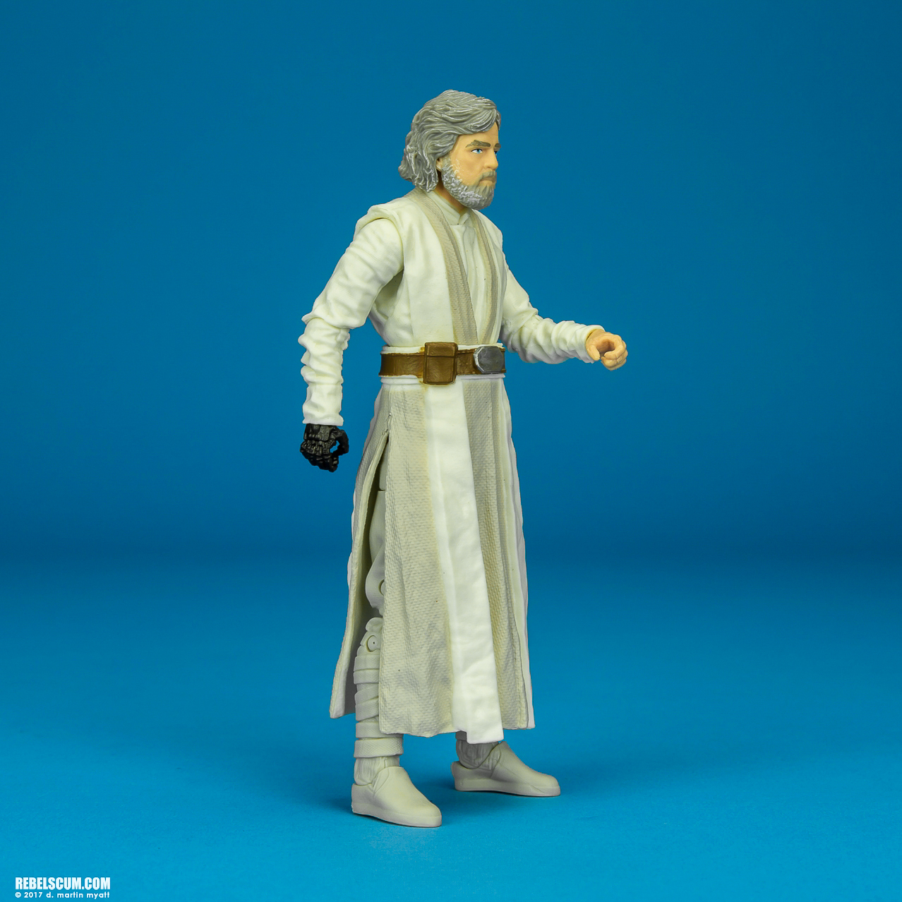 Luke-Skywalker-Jedi-Master-46-The-Black-Series-6-inch-006.jpg