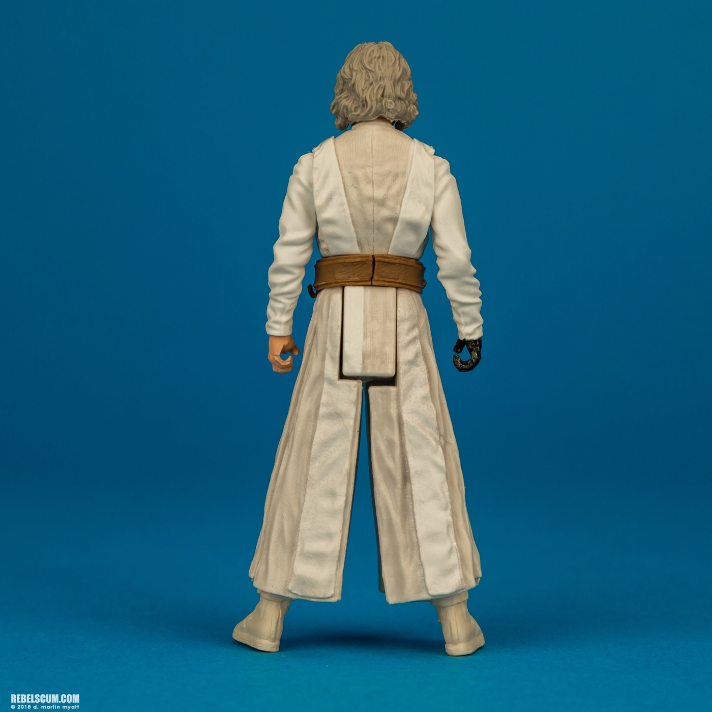 Luke-Skywalker-Jedi-Master-Star-Wars-Universe-ForceLink-2-004.jpg