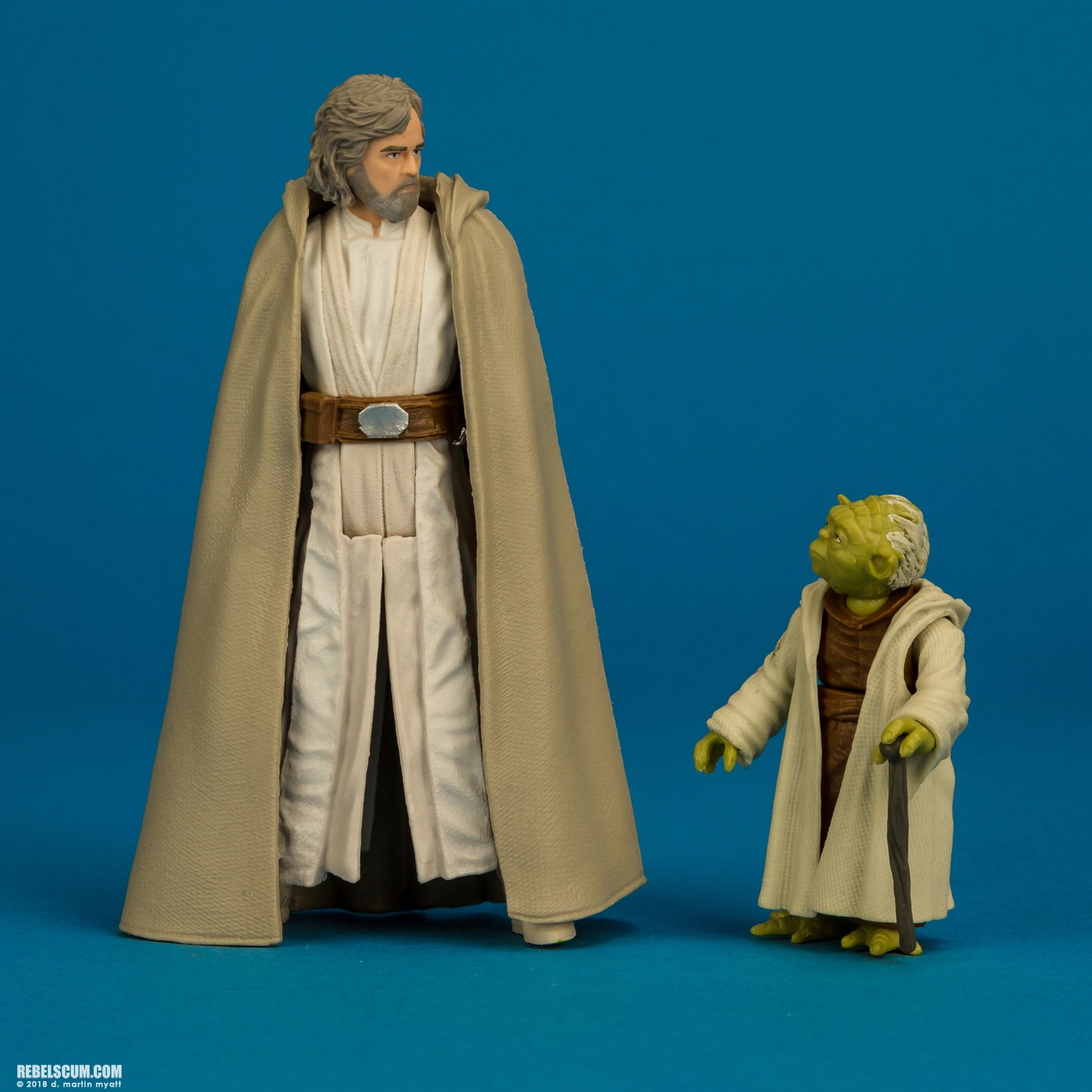 Luke-Skywalker-Jedi-Master-Star-Wars-Universe-ForceLink-2-012.jpg