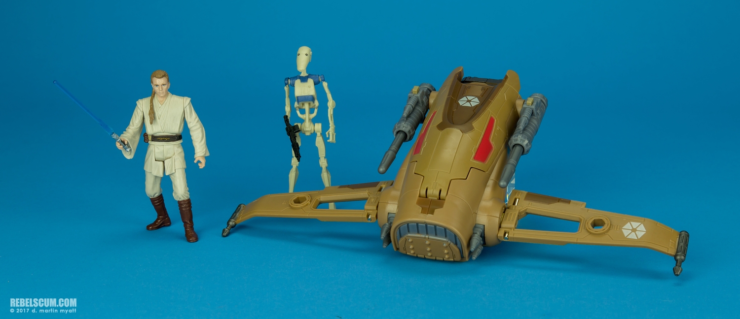 MTT-Droid-Fighter-A0920-A0918-Movie-Heroes-Hasbro-029.jpg