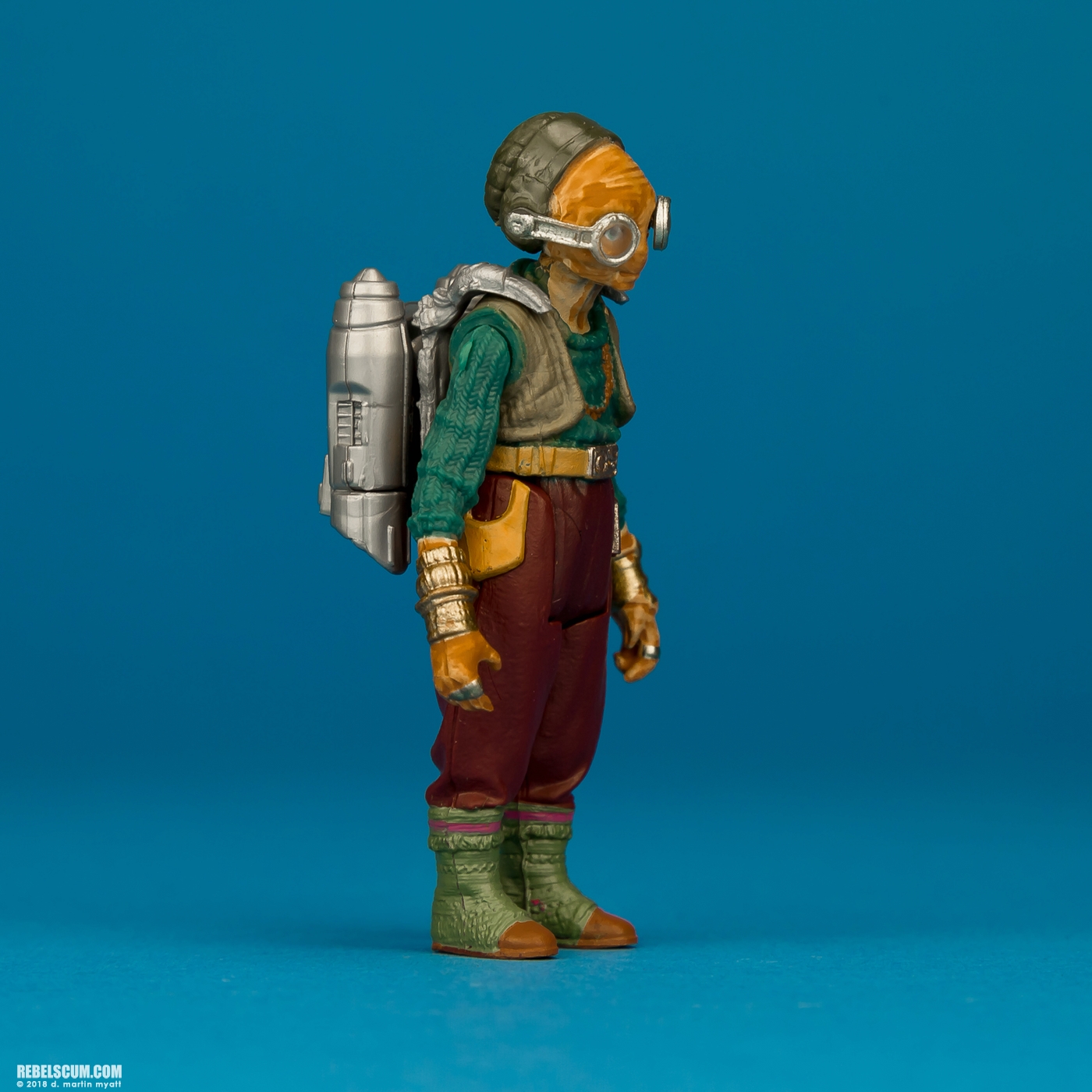 Maz-Kanata-Solo-Star-Wars-Universe-ForceLink-2-Hasbro-002.jpg