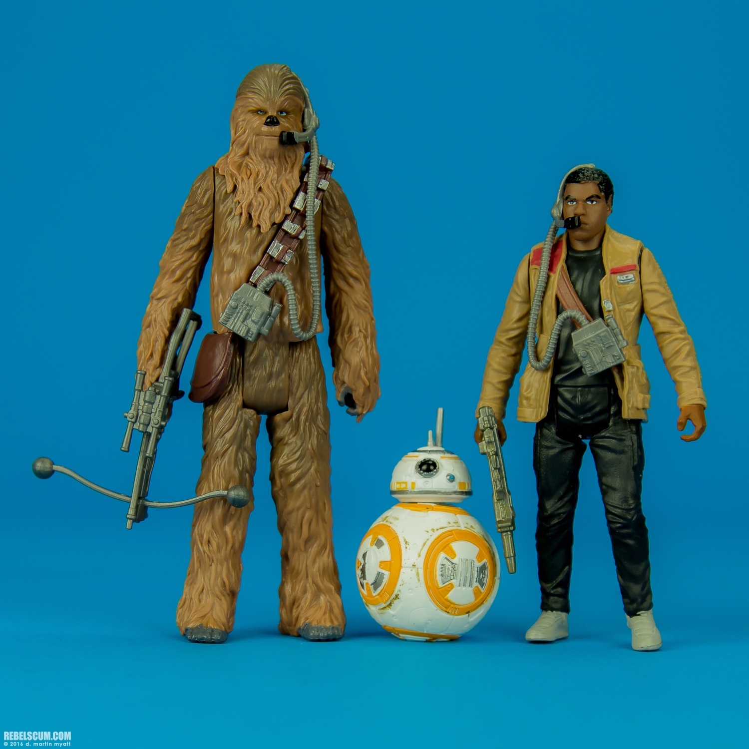 Millennium-Falcon-The-Force-Awakens-Hasbro-014.jpg