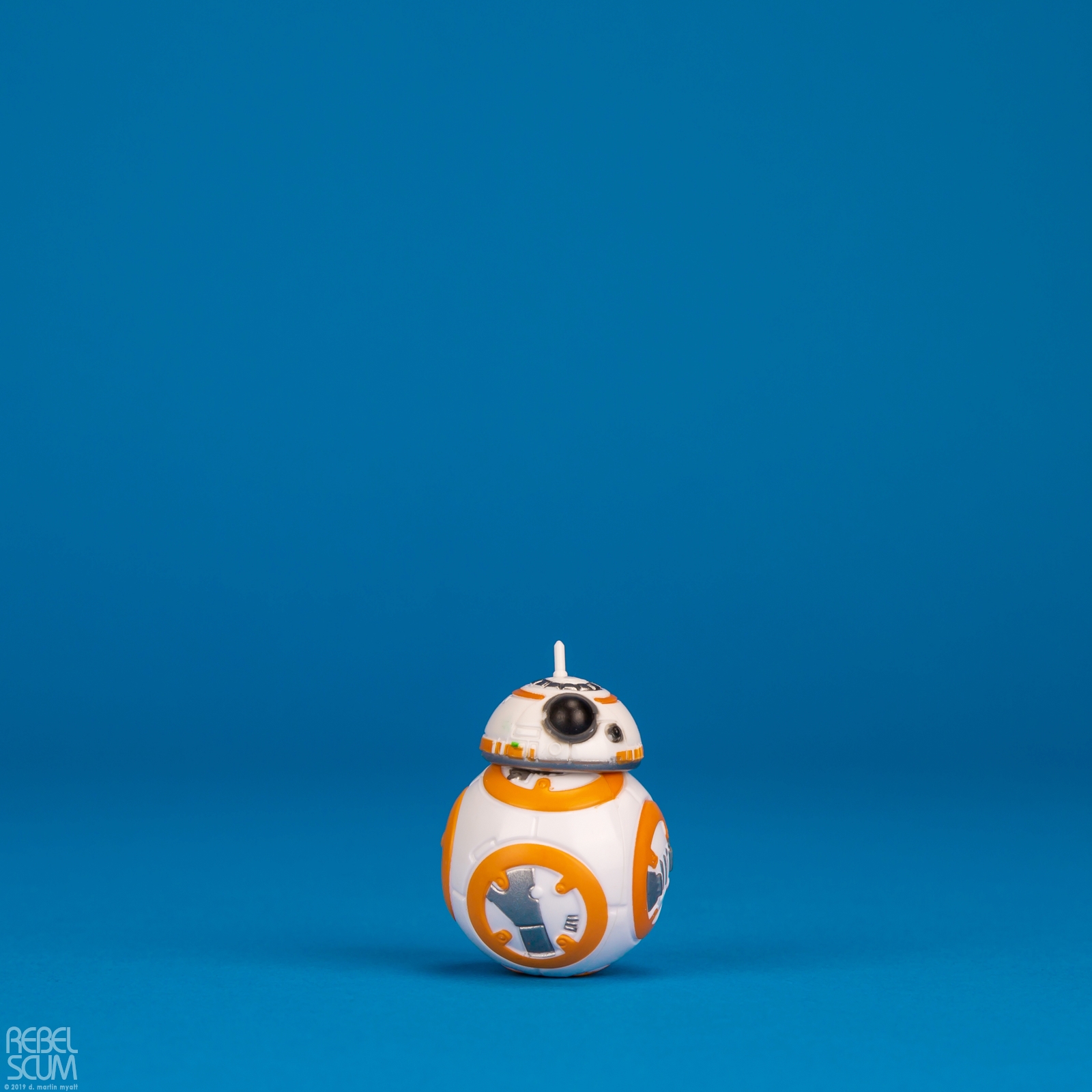 Poe-Dameron-BB-8-Resistance-Two-Pack-009.jpg