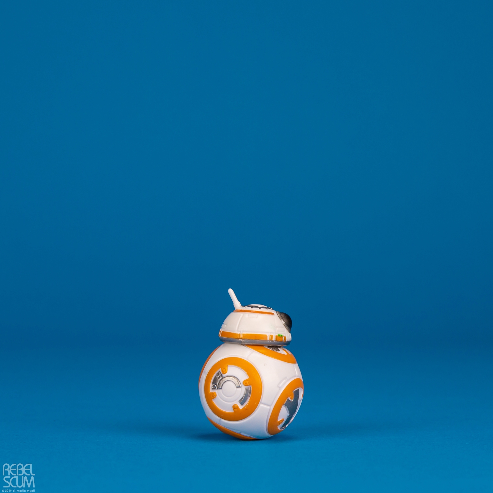 Poe-Dameron-BB-8-Resistance-Two-Pack-010.jpg