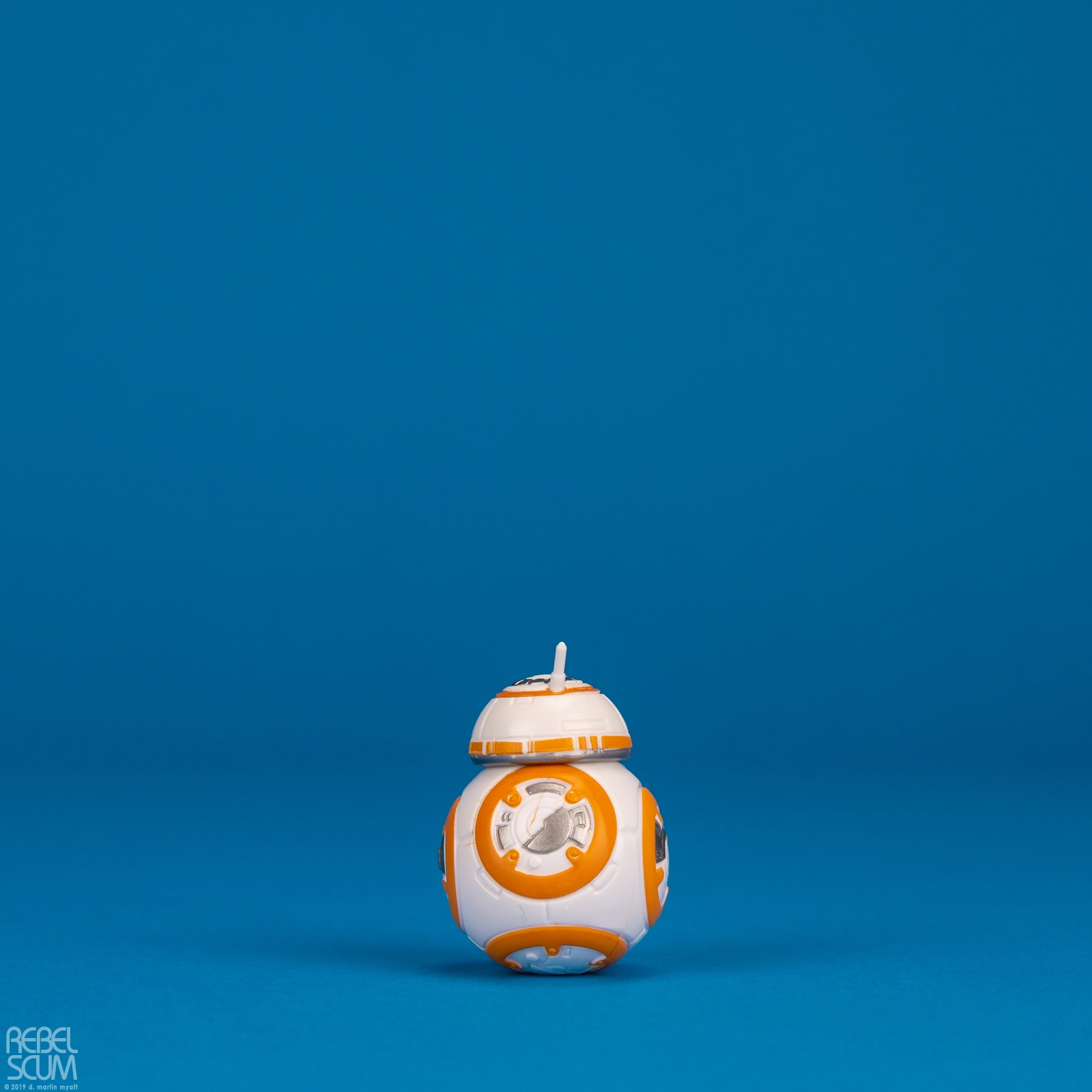 Poe-Dameron-BB-8-Resistance-Two-Pack-012.jpg