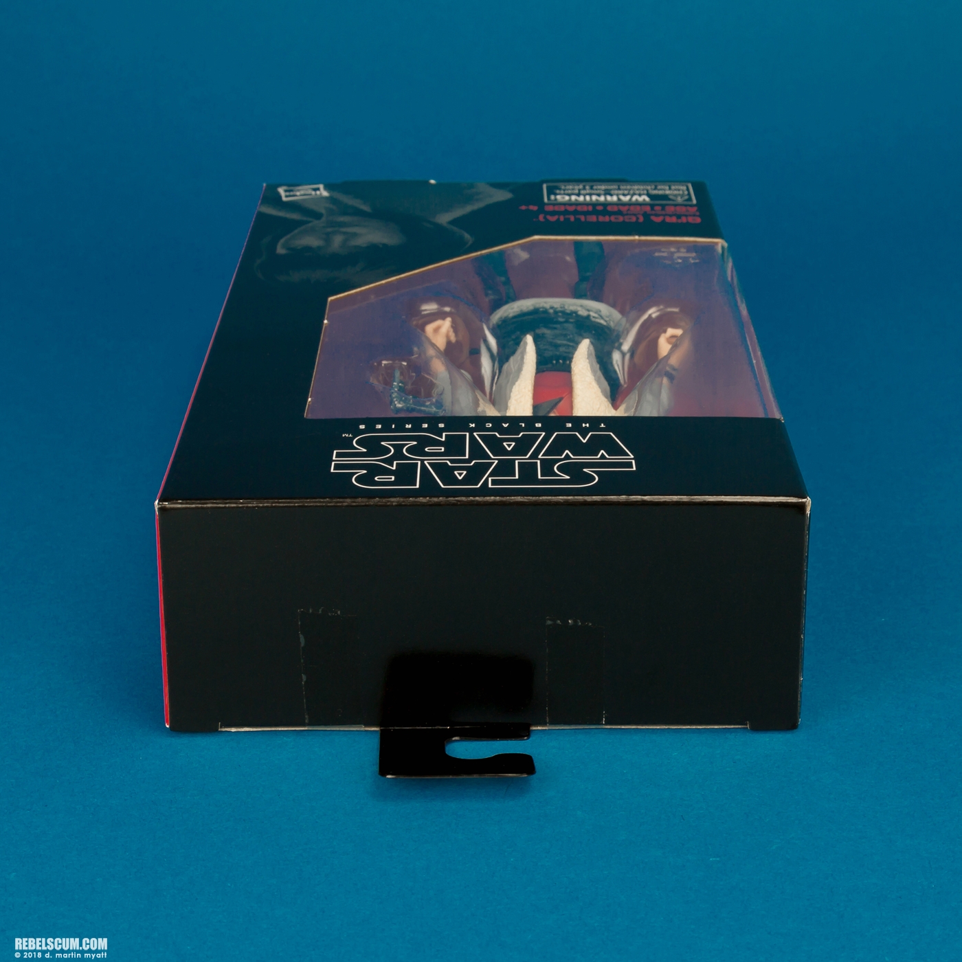 Qira-Corellia-66-The-Black-Series-Hasbro-6-inch-Star-Wars-017.jpg