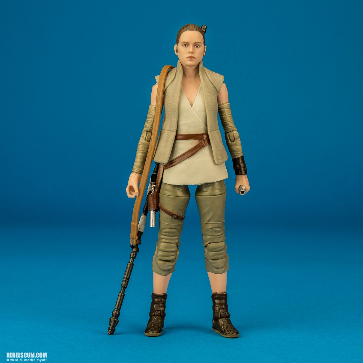 Rey-Island-Journey-58-Star-Wars-The-Black-Series-6-inch-001.jpg