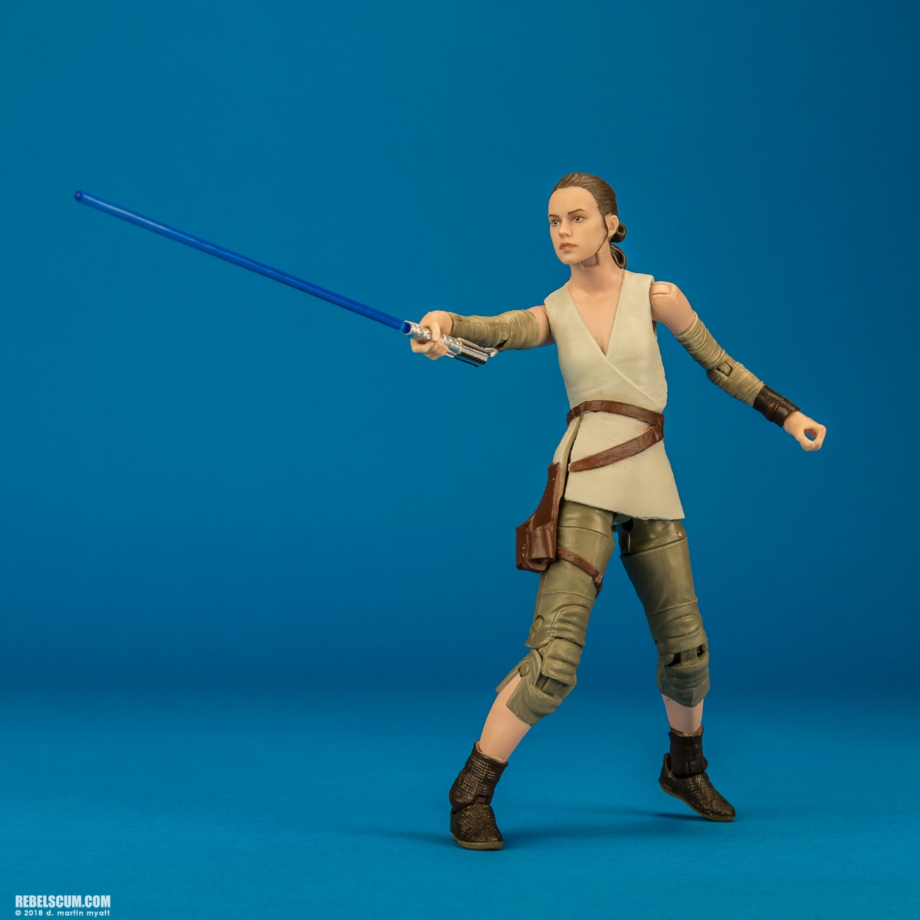 Rey-Island-Journey-58-Star-Wars-The-Black-Series-6-inch-017.jpg