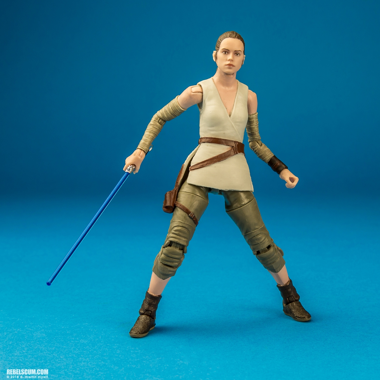 Rey-Island-Journey-58-Star-Wars-The-Black-Series-6-inch-020.jpg