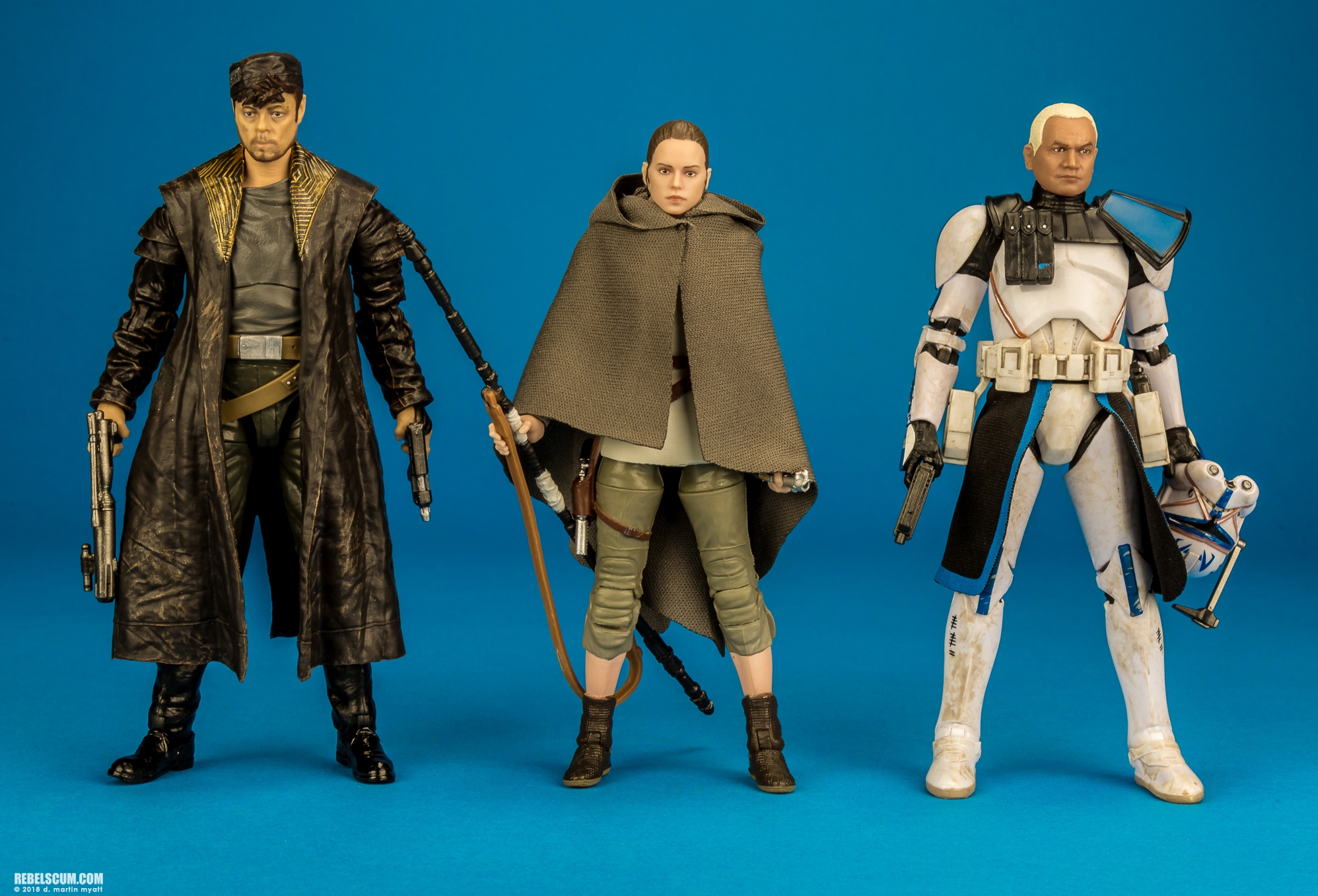 Rey-Island-Journey-58-Star-Wars-The-Black-Series-6-inch-023.jpg