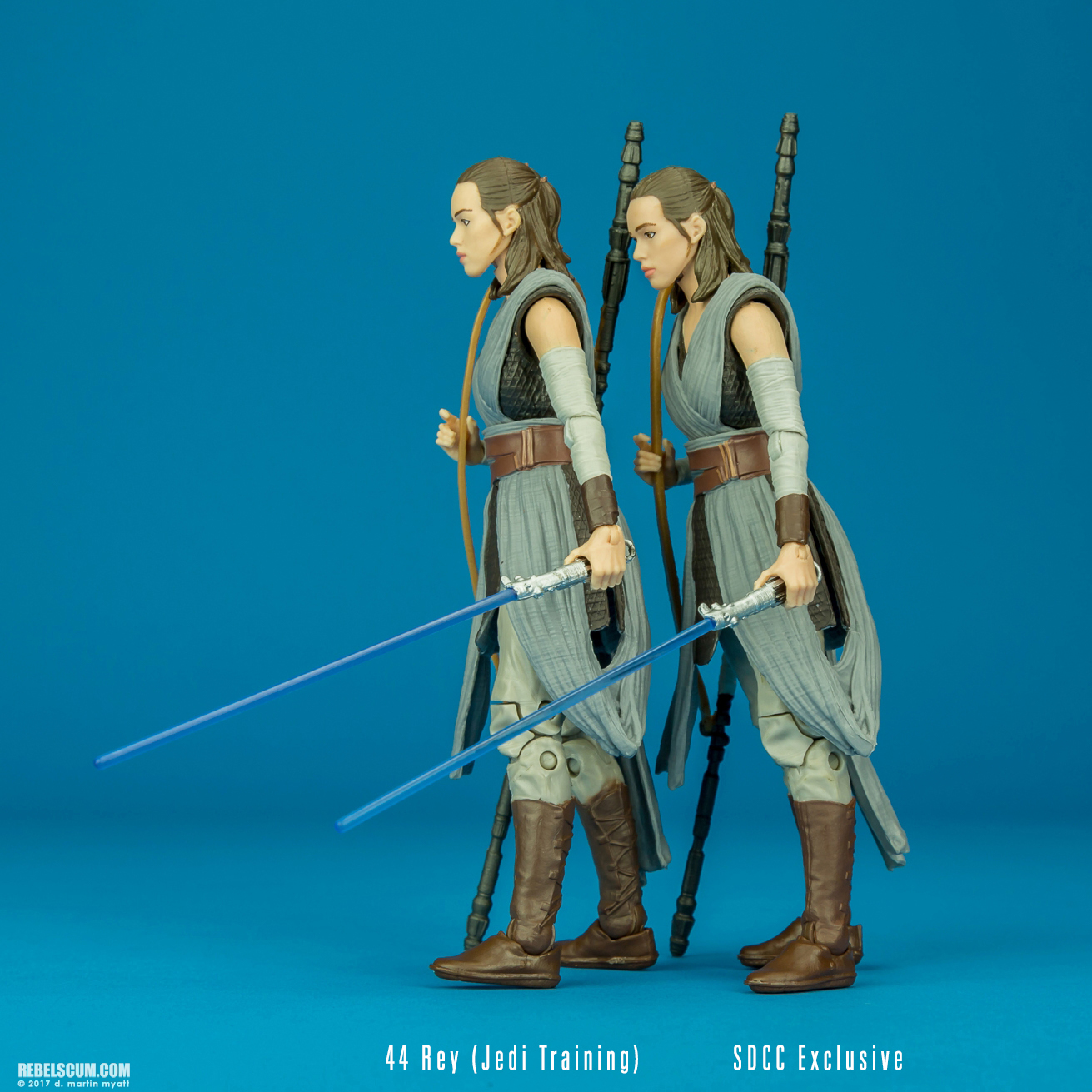 Rey-Jedi-Training-44-The-Black-Series-6-inch-Hasbro-008.jpg