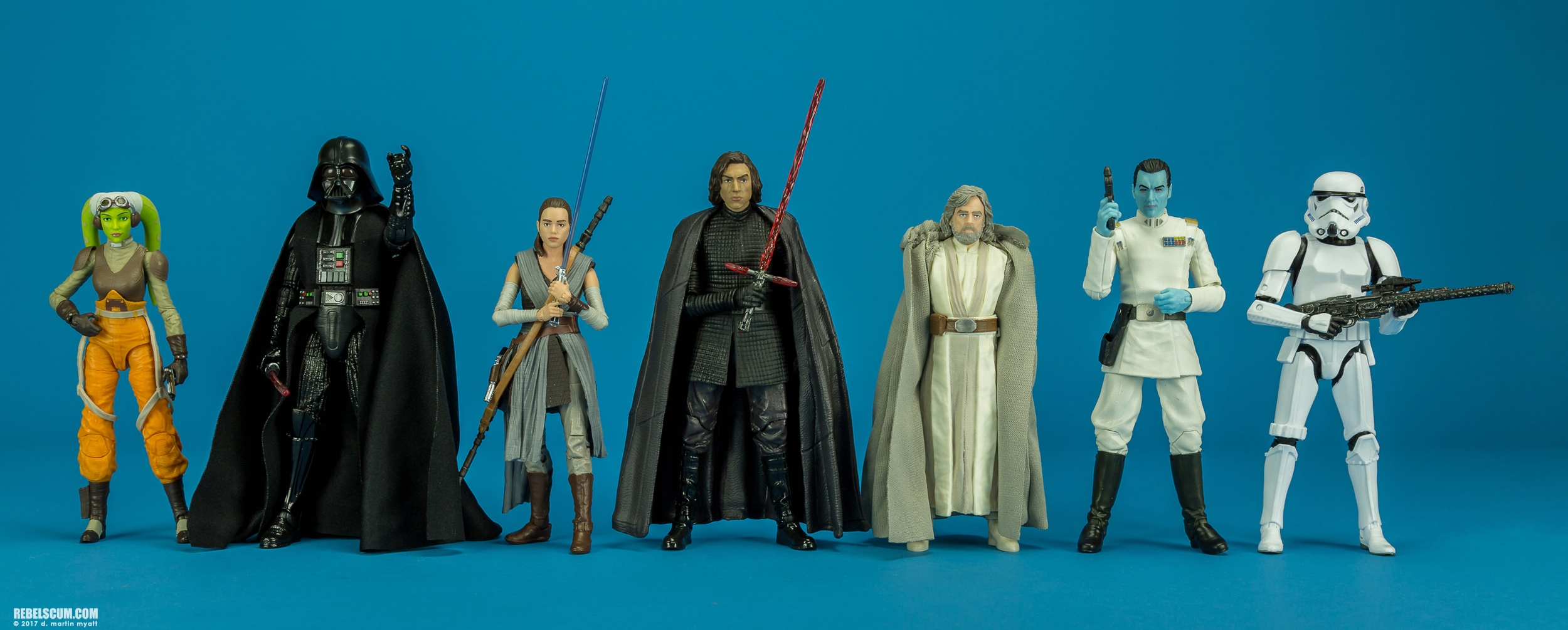 Rey-Jedi-Training-44-The-Black-Series-6-inch-Hasbro-011.jpg