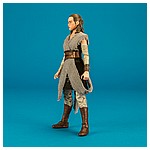 Rey-Jedi-Training-Crait-C3226-Star-Wars-The-Black-Series-003.jpg