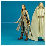 Rey-Luke-Skywalker-The-Black-Series-2017-San-Diego-Comic-Con-016.jpg