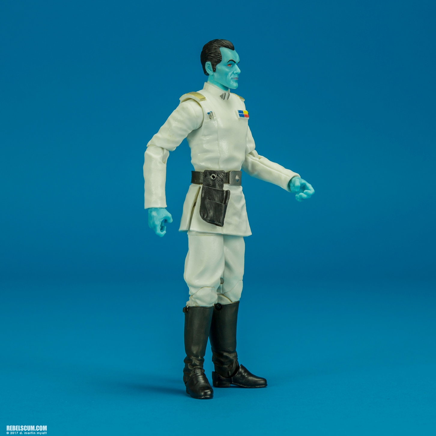 San-Diego-Comic-Con-2017-Grand-Admiral-Thrawn-002.jpg