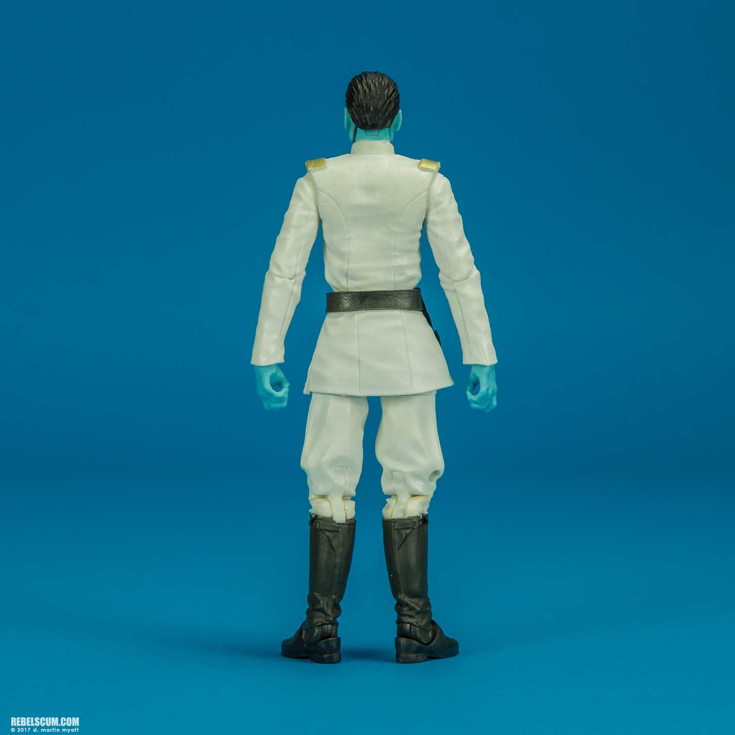 San-Diego-Comic-Con-2017-Grand-Admiral-Thrawn-004.jpg