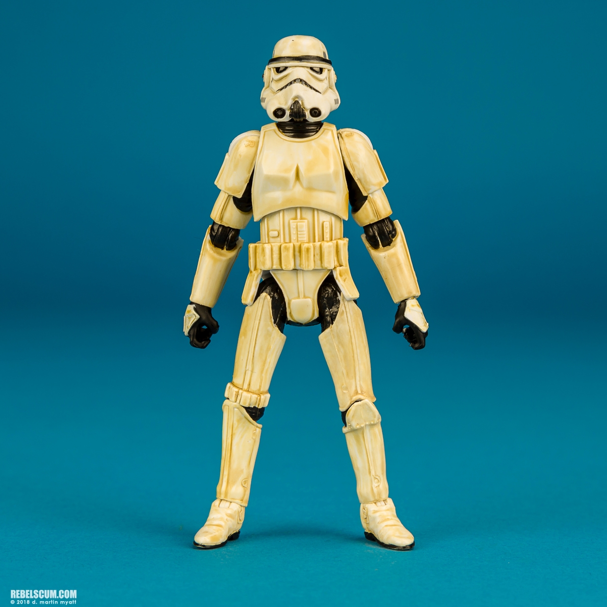 Sandtrooper-C3033-B4054-Star-Wars-The-Black-Series-001.jpg