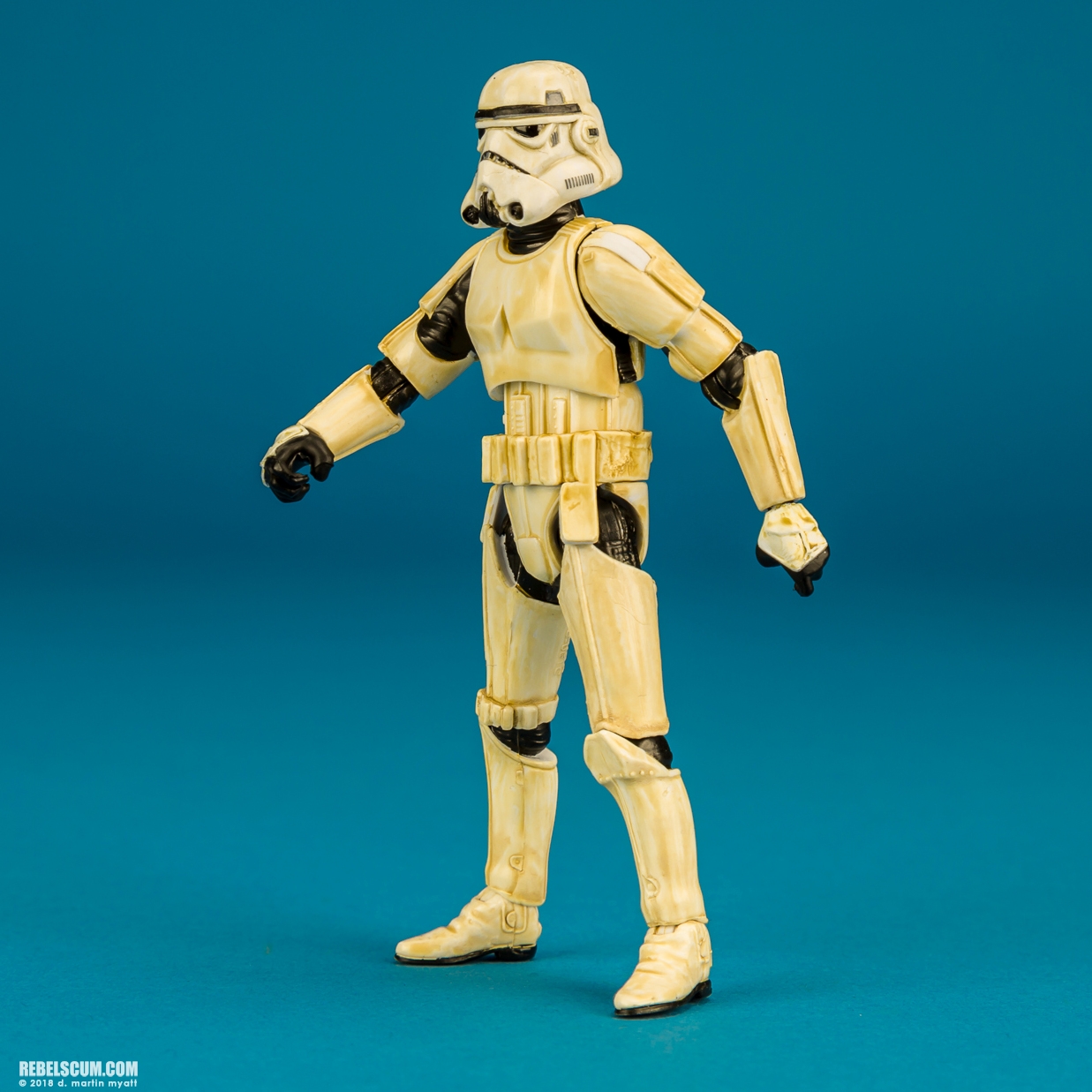 Sandtrooper-C3033-B4054-Star-Wars-The-Black-Series-003.jpg