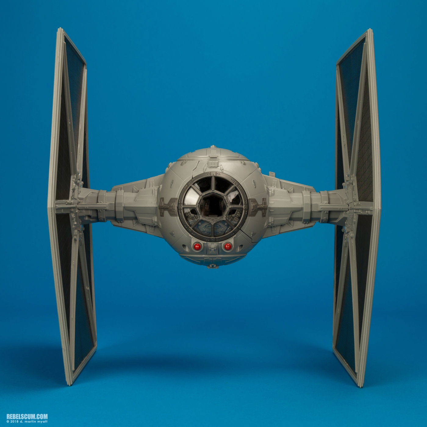 TIE-Fighter-Solo-Star-Wars-Universe-Hasbro-009.jpg