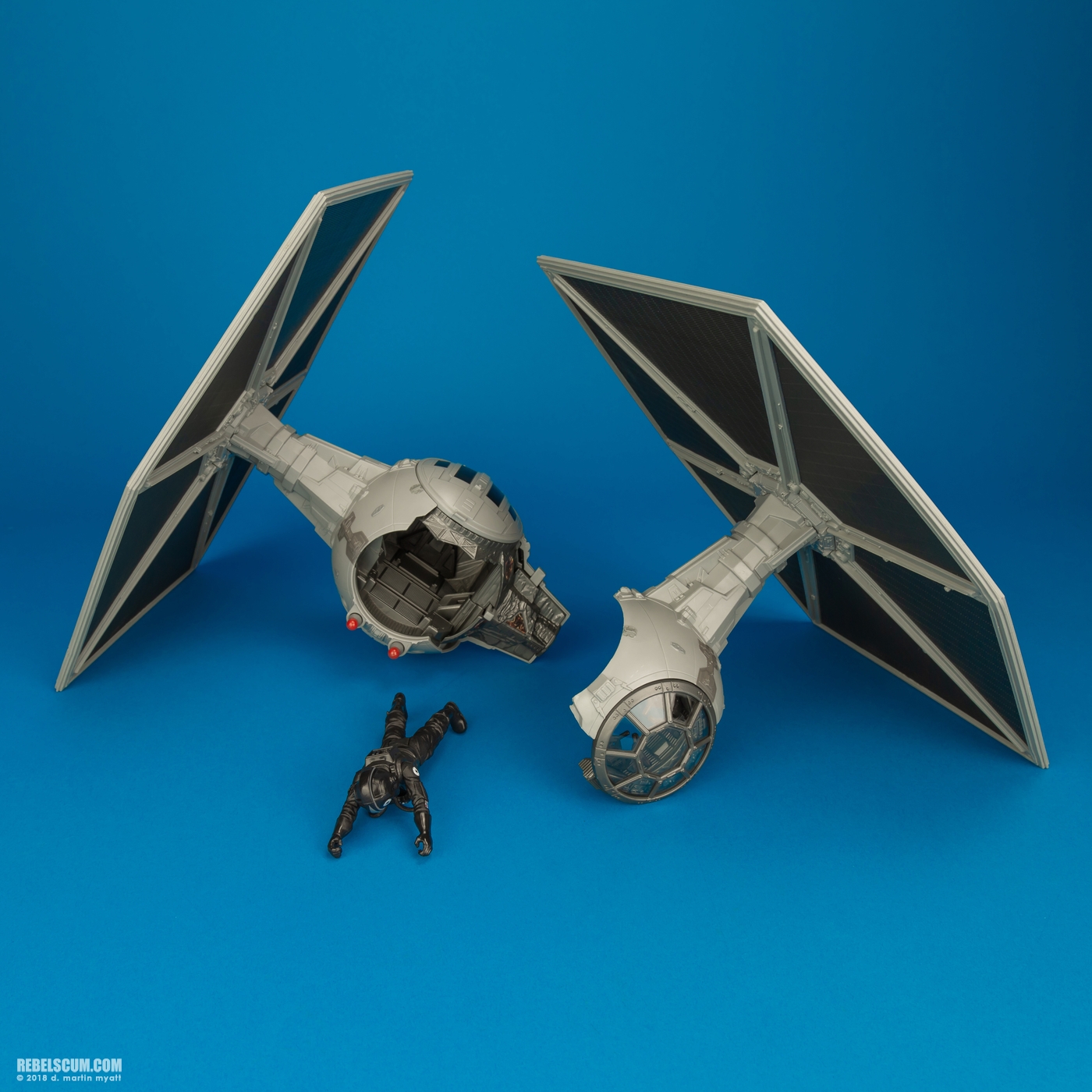 TIE-Fighter-Solo-Star-Wars-Universe-Hasbro-023.jpg