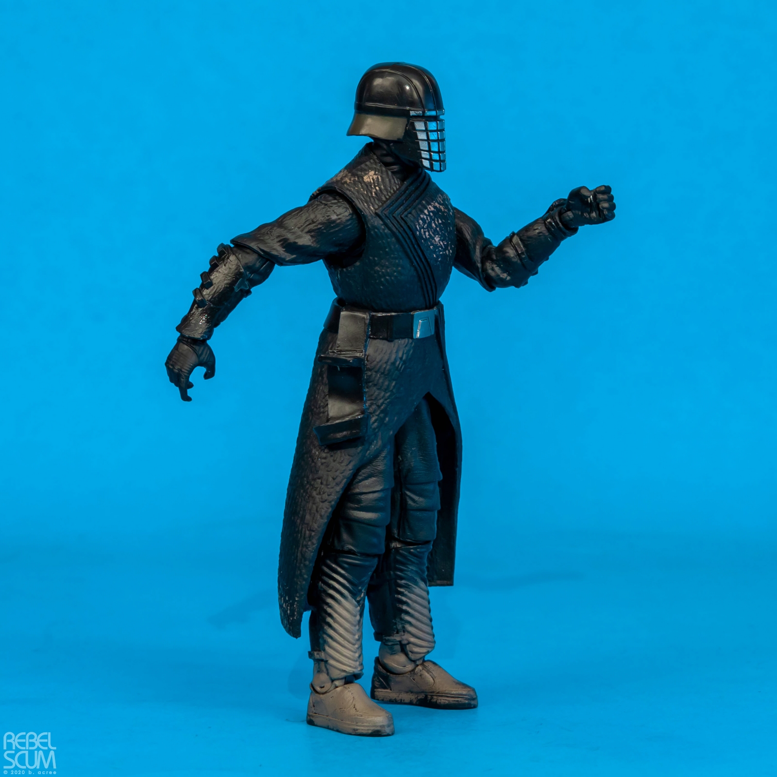 The-Black-Series-105-Knight-of-Ren-002.jpg