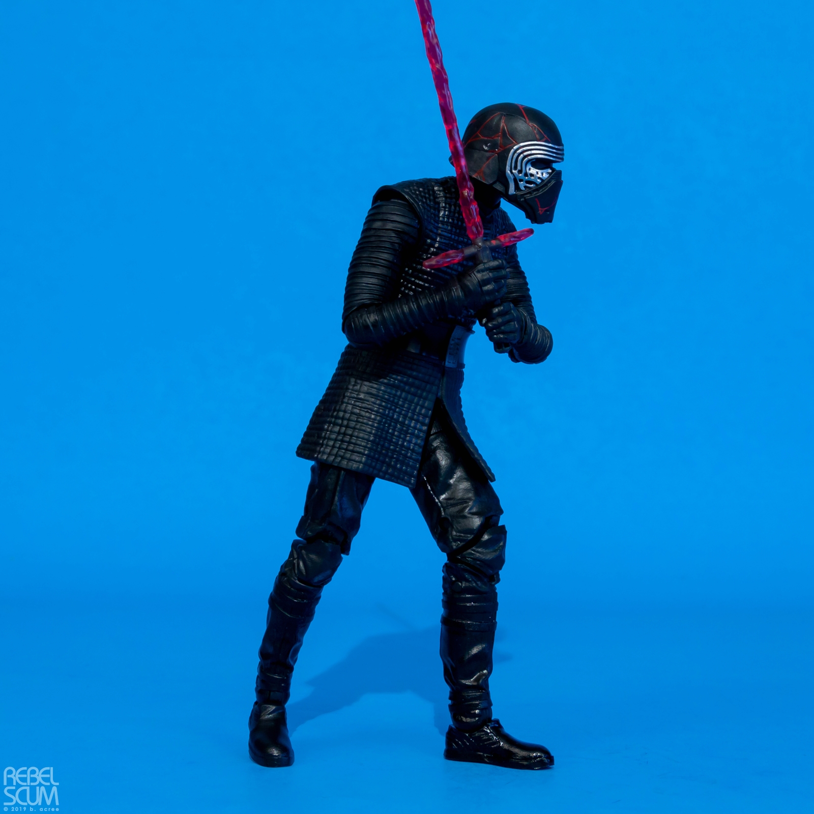 the-black-series-kylo-ren-022.jpg